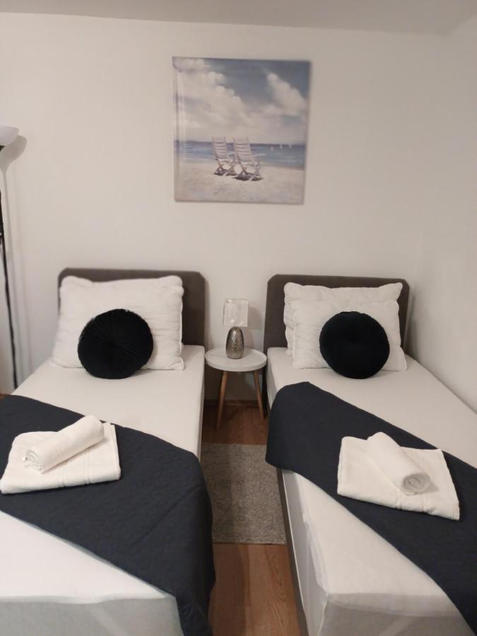 Apartman Hana U Blizini Automotodroma Grobnik I Kostrenski Plaza Kostrena Ngoại thất bức ảnh